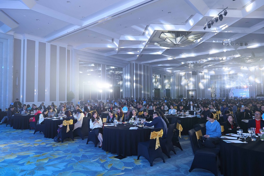 Sự kiện “Đón sóng giao thương, vươn tầm thịnh vượng” thu hút đông đảo nhà đầu tư Sự kiện “Đón sóng giao thương, vươn tầm thịnh vượng” thu hút đông đảo nhà đầu tư