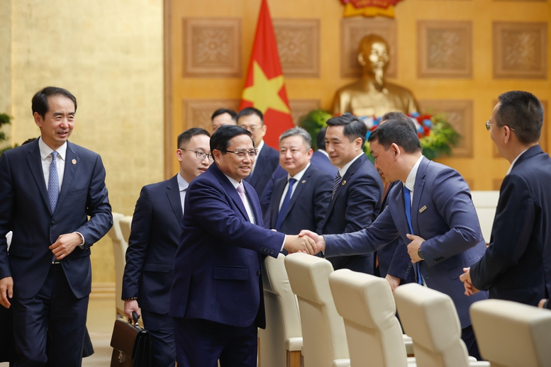 Thủ tướng Phạm Minh Chính chủ trì cuộc tọa đàm với các tập đoàn, doanh nghiệp lớn của Trung Quốc - Ảnh: VGP/Nhật Bắc Thủ tướng Phạm Minh Chính chủ trì cuộc tọa đàm với các tập đoàn, doanh nghiệp lớn của Trung Quốc - Ảnh: VGP/Nhật Bắc