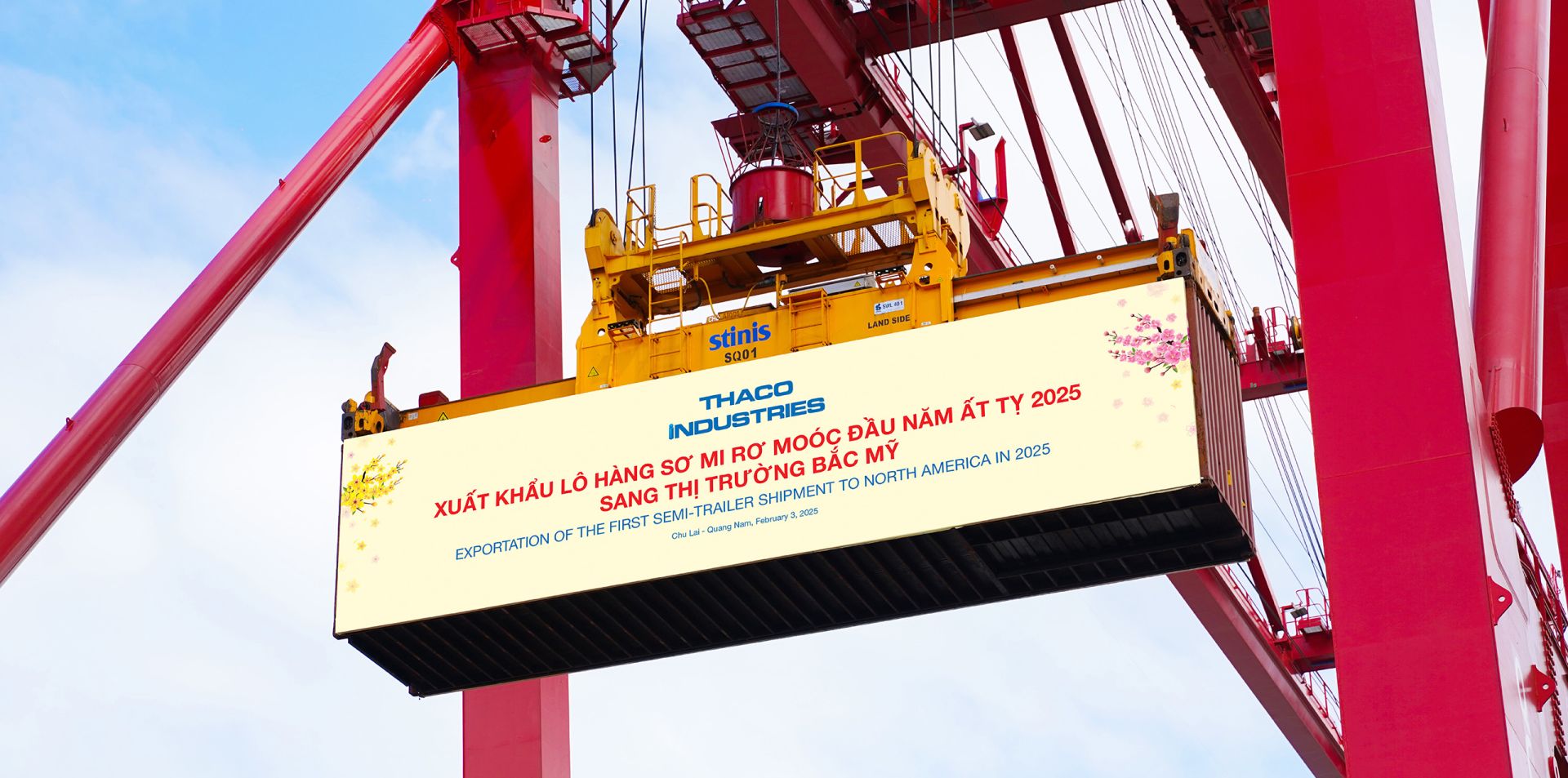 THACO INDUSTRIES xuất khẩu lô hàng sơ mi rơ moóc và thiết bị công nghiệp sang các thị trường lớn trên thế giới.