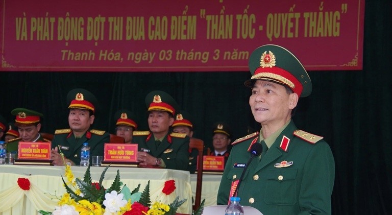 Trung tướng Phạm Trường Sơn dự Lễ ra quân huấn luyện năm 2025 của LLVT tỉnh Thanh Hóa
