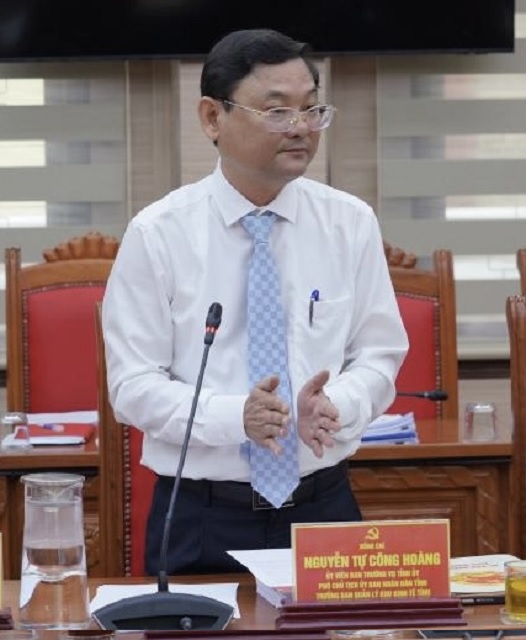 Ông Nguyễn Tự Công Hoàng phát biểu cảm ơn Ban Bí thư và Thường trực Tỉnh uỷ Bình Định. Ảnh: BTC Ông Nguyễn Tự Công Hoàng phát biểu cảm ơn Ban Bí thư và Thường trực Tỉnh uỷ Bình Định. Ảnh: BTC