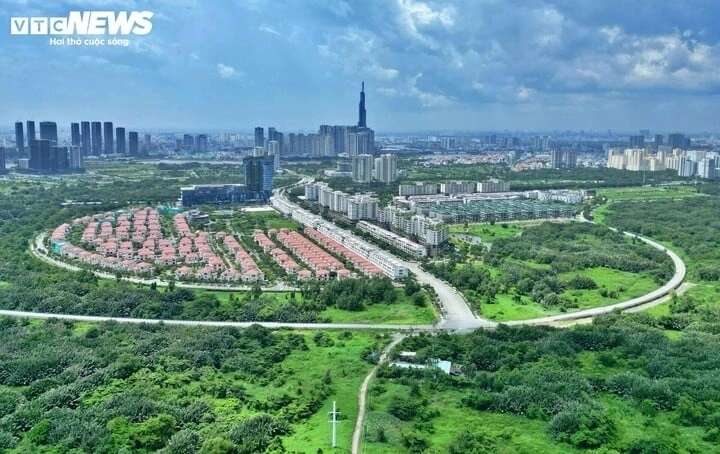 Một góc khu đô thị Thủ Thiêm, TP Thủ Đức. (Ảnh: Lương Ý)