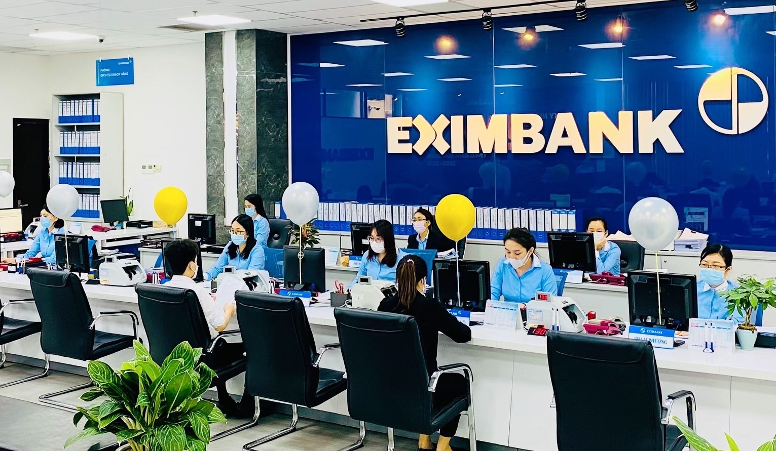 Eximbank tiếp tục giảm l&atilde;i suất huy động ở kỳ hạn 5-9 th&aacute;ng, với mức giảm 0,1%/năm. (Ảnh minh họa)