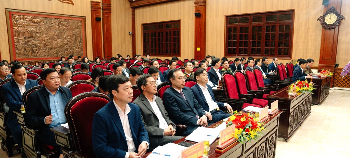 Các đại biểu tham dự hội nghị