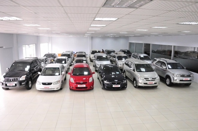 Ô tô 'đại hạ giá': Cơ hội vàng cho người tiêu dùng Việt Nam