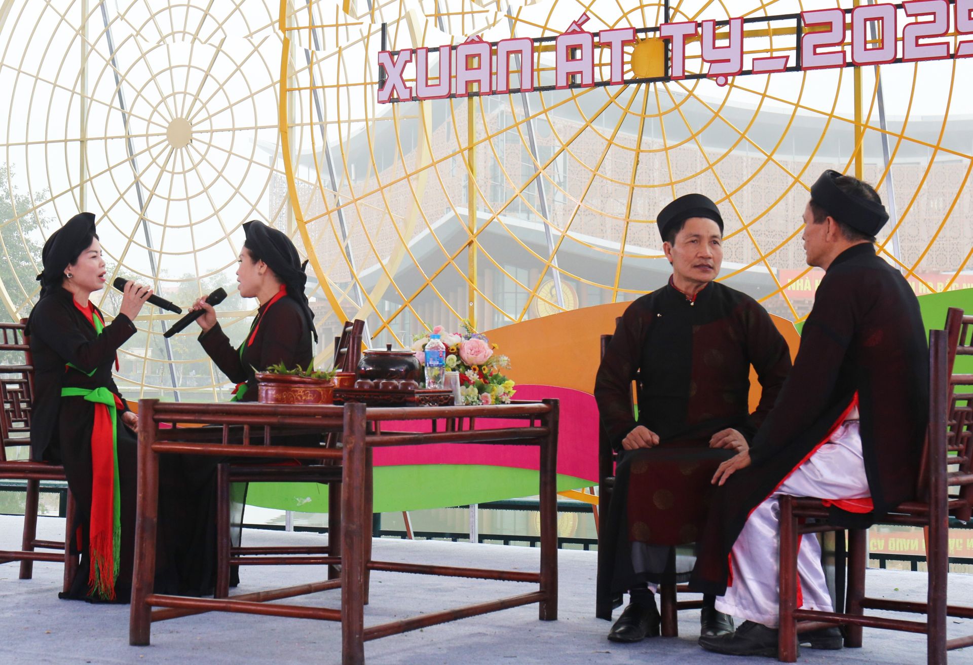 580 liền anh, liền chị tham gia Hội thi Dân ca Quan họ Bắc Ninh Xuân Ất Tỵ năm 2025
