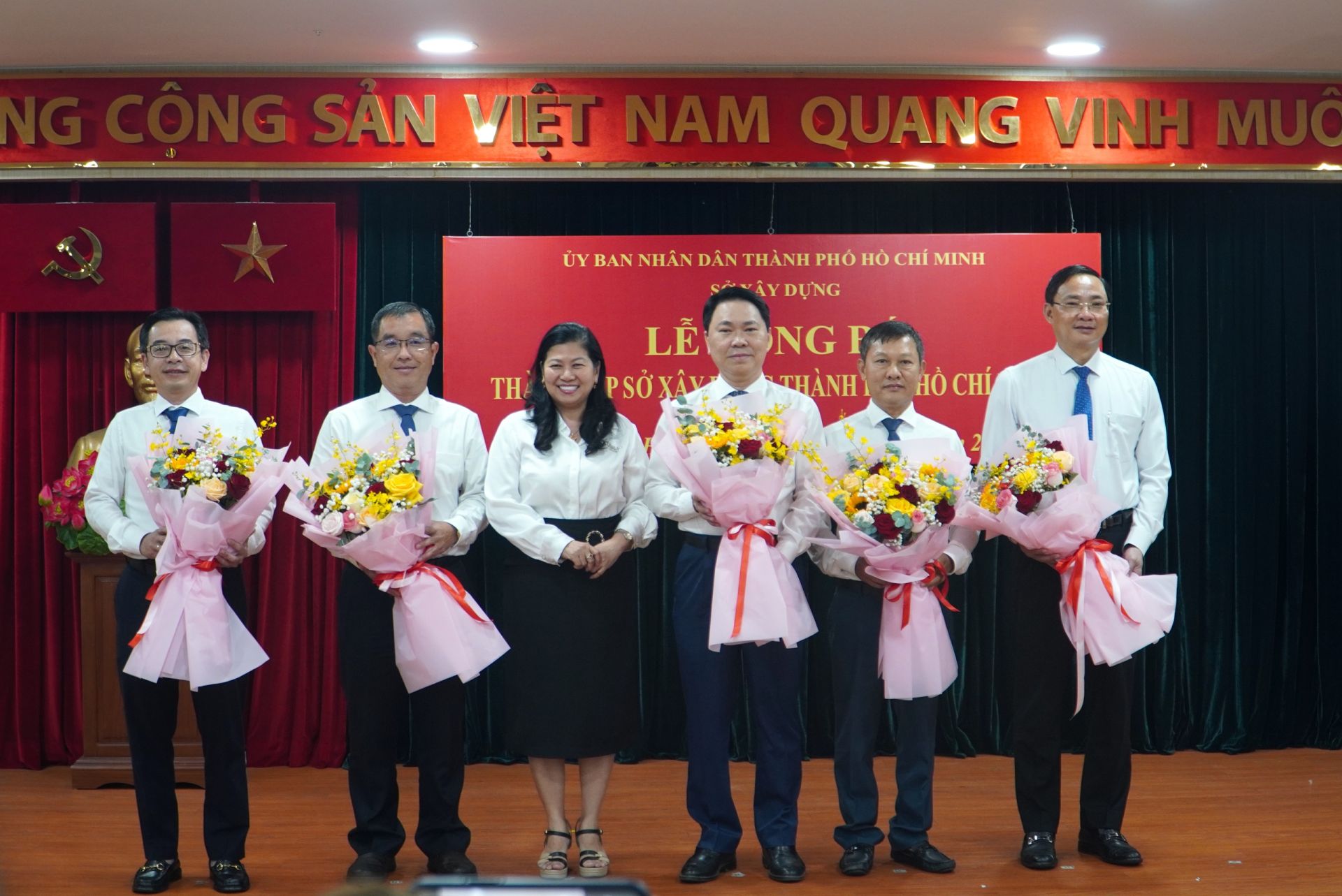 Ban Giám đốc Sở Xây dựng TP. Hồ Chí Minh Ban Giám đốc Sở Xây dựng TP. Hồ Chí Minh