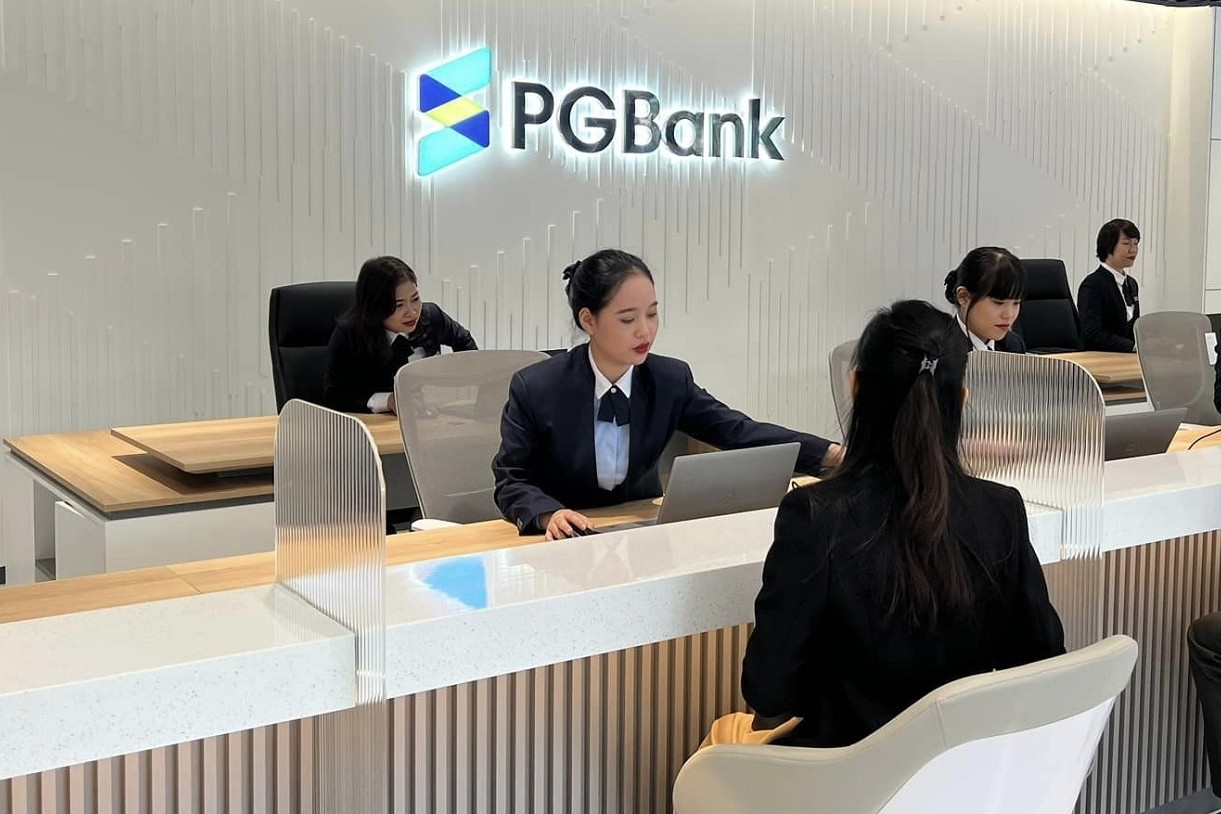 PGBank vừa điều chỉnh giảm l&atilde;i suất huy động kỳ hạn 24-36 th&aacute;ng với mức giảm 0,2%/năm xuống c&ograve;n 5,7%/năm. (Ảnh minh họa)