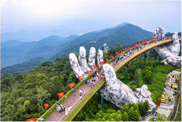 Cầu Vàng - Sun World Ba Na Hills Cầu Vàng - Sun World Ba Na Hills