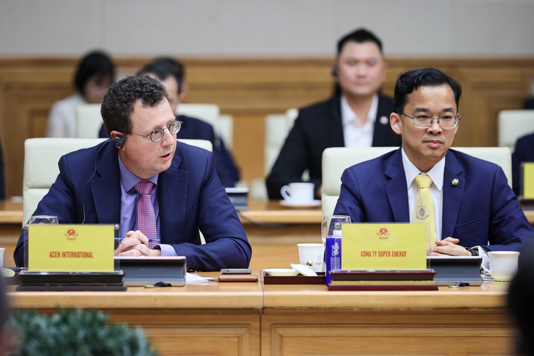 Đại diện một số doanh nghiệp ASEAN tại Việt Nam phát biểu tại tọa đàm - Ảnh: VGP/Nhật Bắc Đại diện một số doanh nghiệp ASEAN tại Việt Nam phát biểu tại tọa đàm - Ảnh: VGP/Nhật Bắc