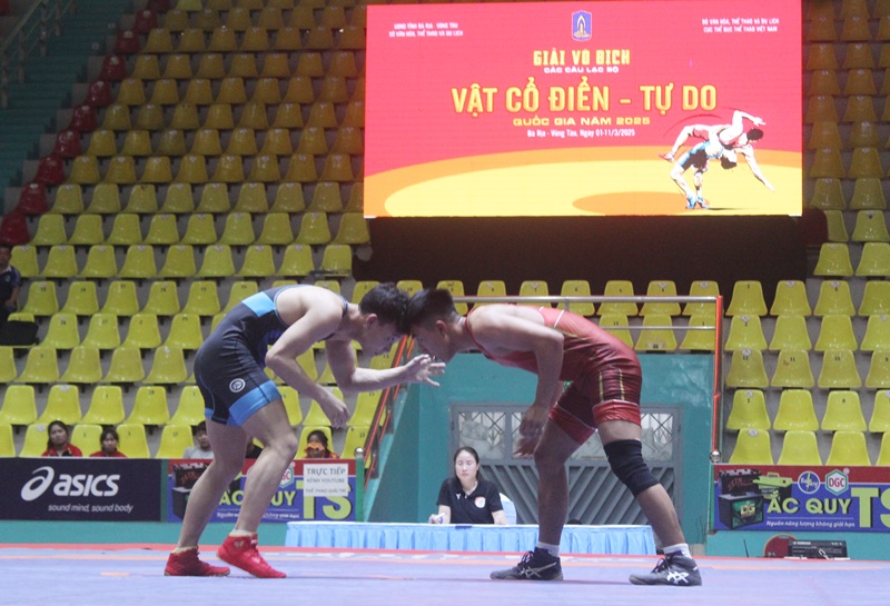 Hình ảnh thi đấu ngay sau lễ khai mạc