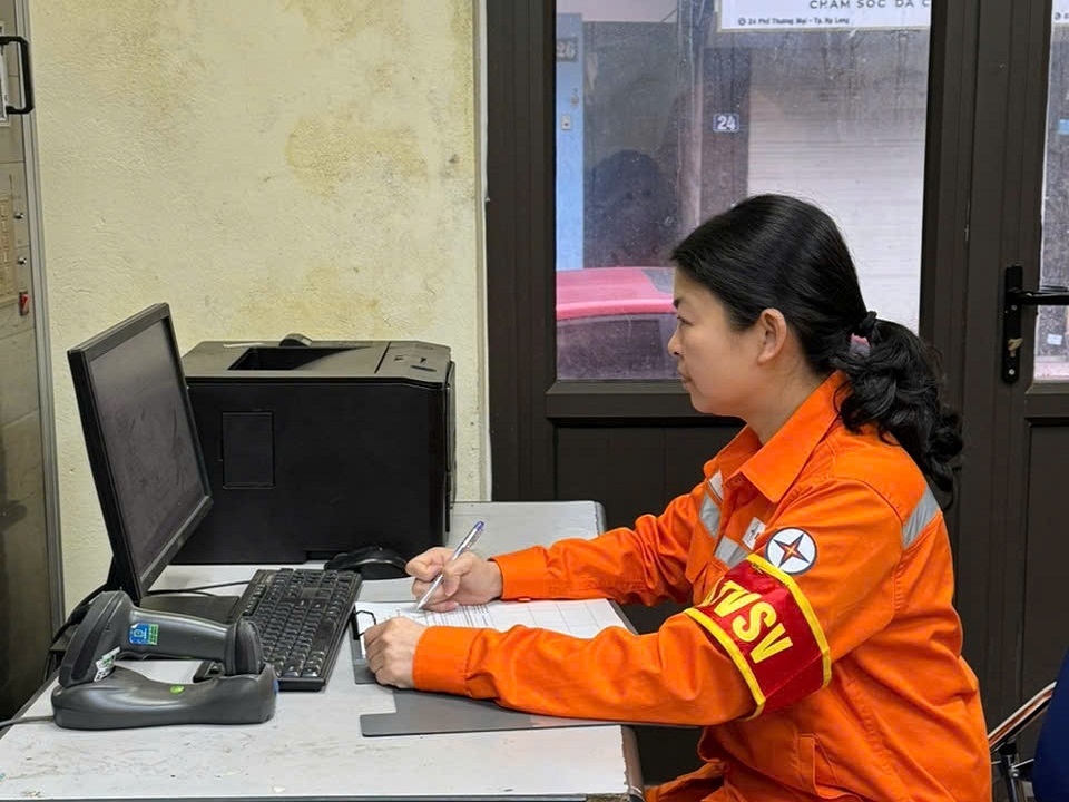 3Nữ ATVSV Đặng Việt Hà 3Nữ ATVSV Đặng Việt Hà