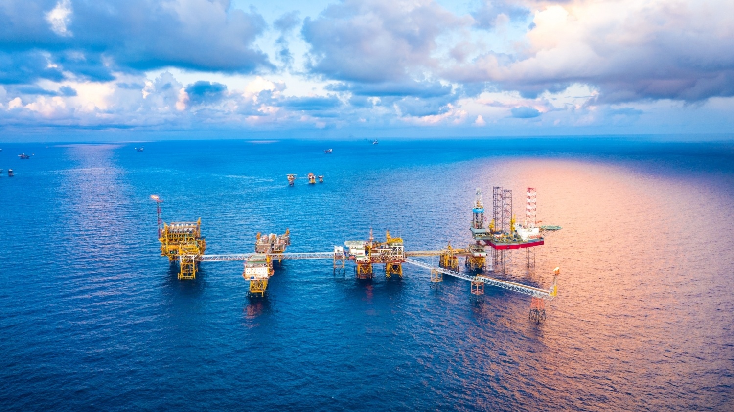 Petrovietnam: Đẩy mạnh hoạt động E&P làm cơ sở để tăng trưởng “2 con số”