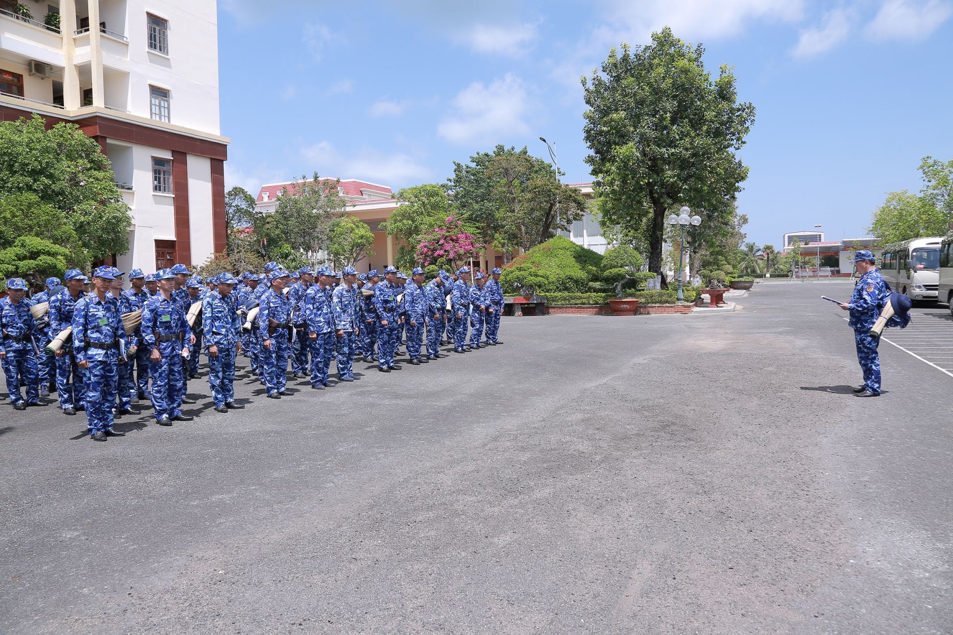 Cơ quan Bộ Tư lệnh Vùng Cảnh sát biển 4 thực hành cơ động lực lượng