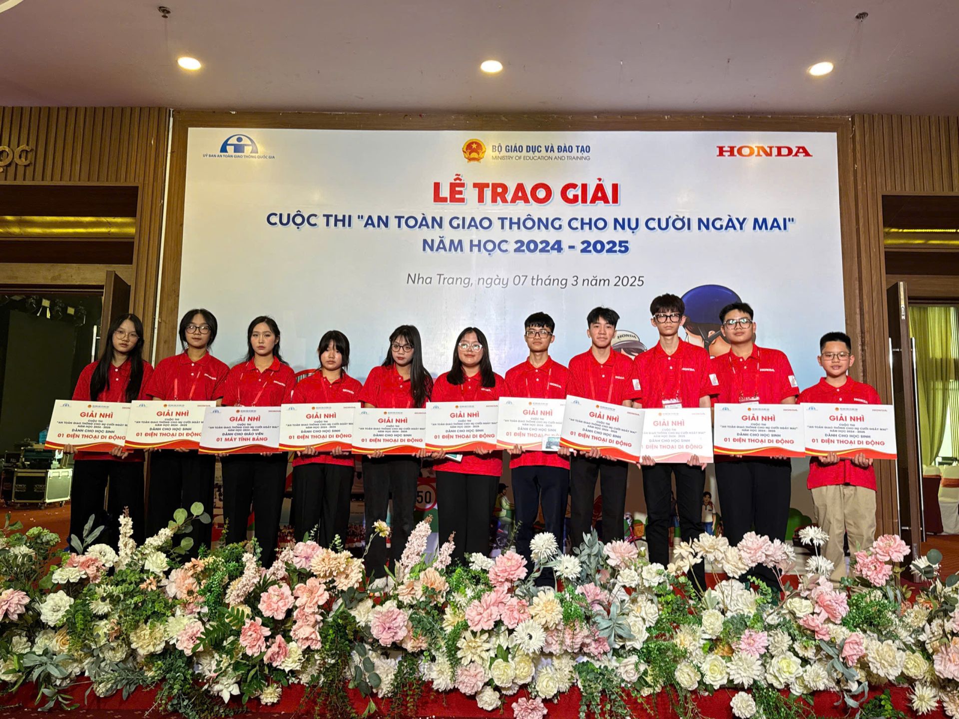 Các thí sinh Bắc Ninh đạt giải Xuất sắc và giải Nhất.