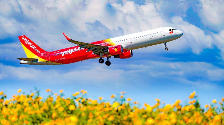Hoạt động của Vietjet là một minh chứng tiêu biểu cho vai trò của một doanh nghiệp dân tộc đầu tàu, không chỉ thúc đẩy sự phát triển của ngành Hàng không Việt Nam mà còn tạo dấu ấn trên thị trường khu vực và quốc tế. Hoạt động của Vietjet là một minh chứng tiêu biểu cho vai trò của một doanh nghiệp dân tộc đầu tàu, không chỉ thúc đẩy sự phát triển của ngành Hàng không Việt Nam mà còn tạo dấu ấn trên thị trường khu vực và quốc tế.