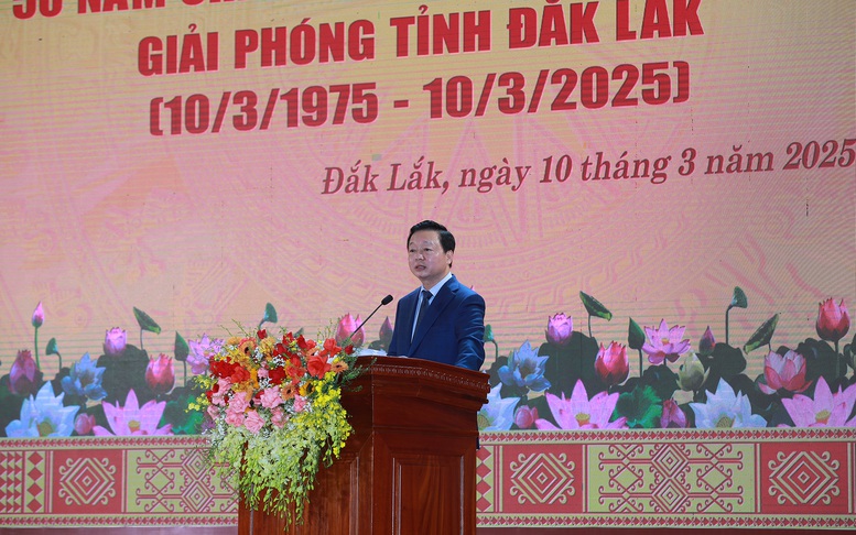 Phó Thủ tướng Trần Hồng Hà ghi nhận và biểu dương sự nỗ lực và những thành tựu của Đảng bộ, chính quyền, nhân dân các dân tộc tỉnh Đắk Lắk đã đạt được trong thời gian qua - Ảnh: VGP/Minh Khôi Phó Thủ tướng Trần Hồng Hà ghi nhận và biểu dương sự nỗ lực và những thành tựu của Đảng bộ, chính quyền, nhân dân các dân tộc tỉnh Đắk Lắk đã đạt được trong thời gian qua - Ảnh: VGP/Minh Khôi