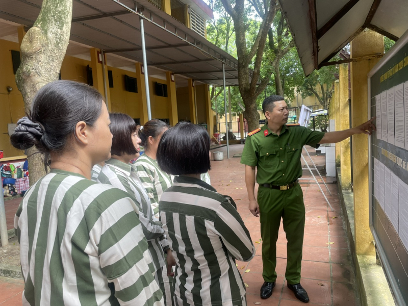 Ảnh tạp chí Xây dựng Đảng.