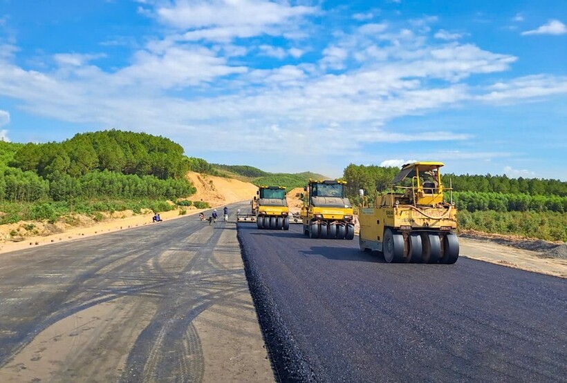 Hiện thực của 28 dự án cao tốc sẽ hoàn thành trong năm 2025. Ảnh chỉ có tính chất minh họa, nguồn chinhphu.vn. Hiện thực của 28 dự án cao tốc sẽ hoàn thành trong năm 2025. Ảnh chỉ có tính chất minh họa, nguồn chinhphu.vn.
