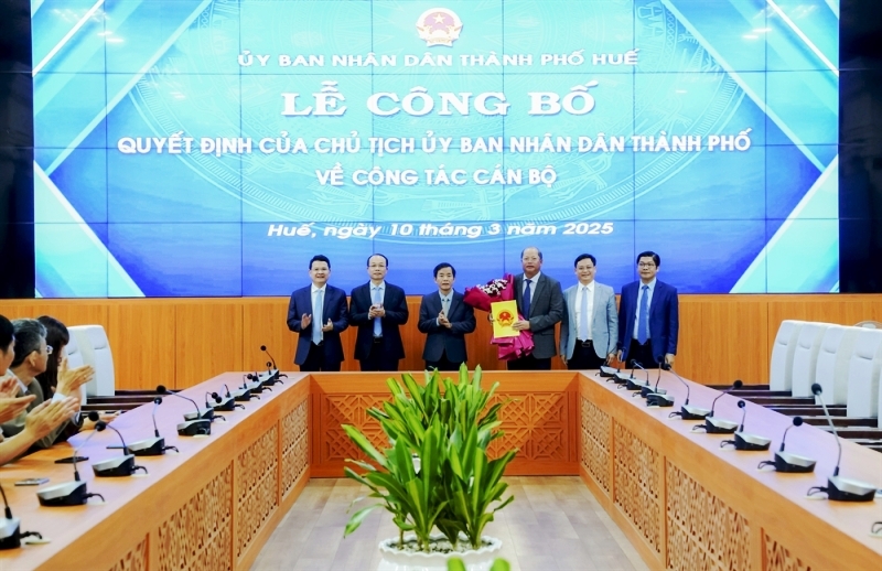 Huế- nguyên Giám đốc Sở Lao động Thương binh và Xã hội làm Giám đốc Sở Công Thương