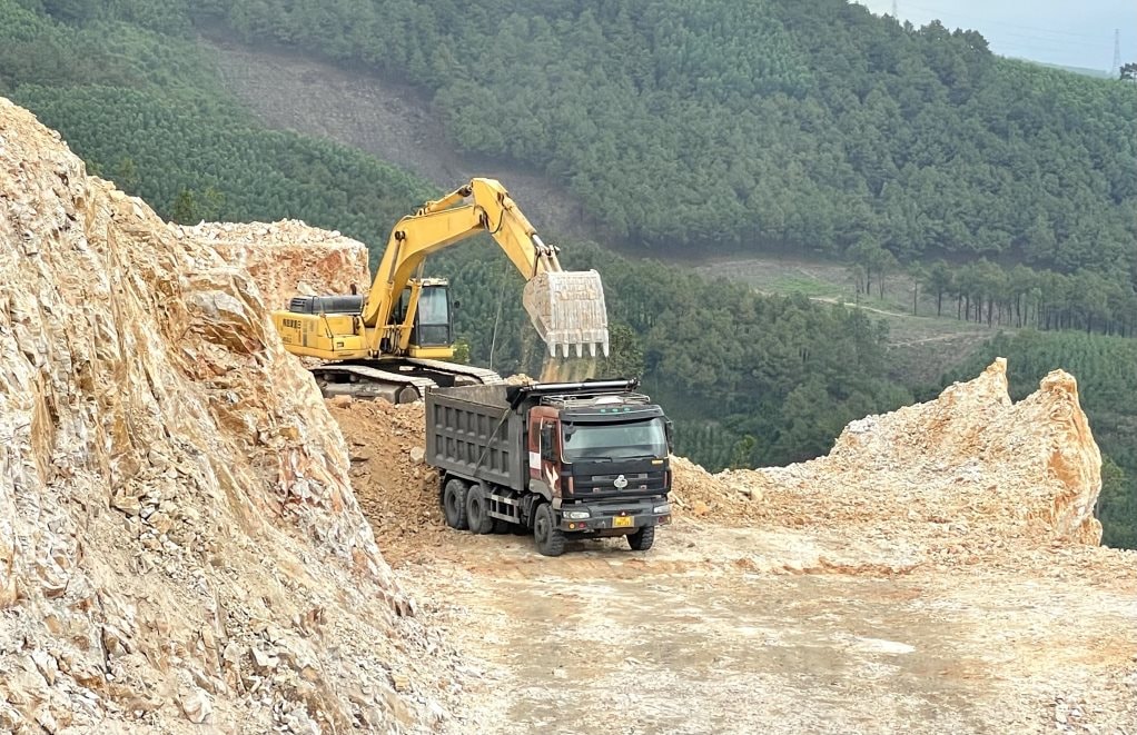 Đề nghị 6 tỉnh khẩn trương cấp phép, nâng công suất các mỏ vật liệu xây dựng theo đúng chỉ đạo của lãnh đạo Chính phủ