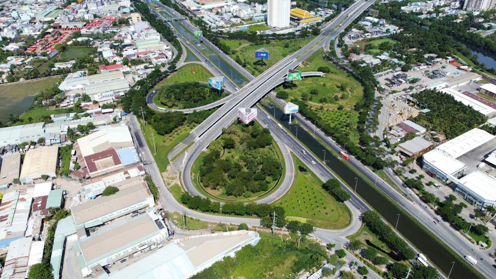 TP. HCM đầu tư 5 tuyến đường nhằm tăng kết nối với tỉnh Long An