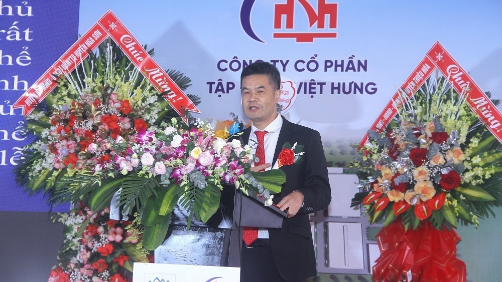 Lãnh đạo Công ty TNHH Outdoor Gear Việt Nam - Chủ đầu tư dự án phát biểu tại buổi lễ. Lãnh đạo Công ty TNHH Outdoor Gear Việt Nam - Chủ đầu tư dự án phát biểu tại buổi lễ.