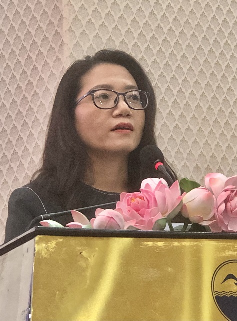 Bà Vũ Thị Nga giới thiệu về Liên hoan Truyền hình toàn quốc lần thứ 42 - năm 2025. Ảnh: VH