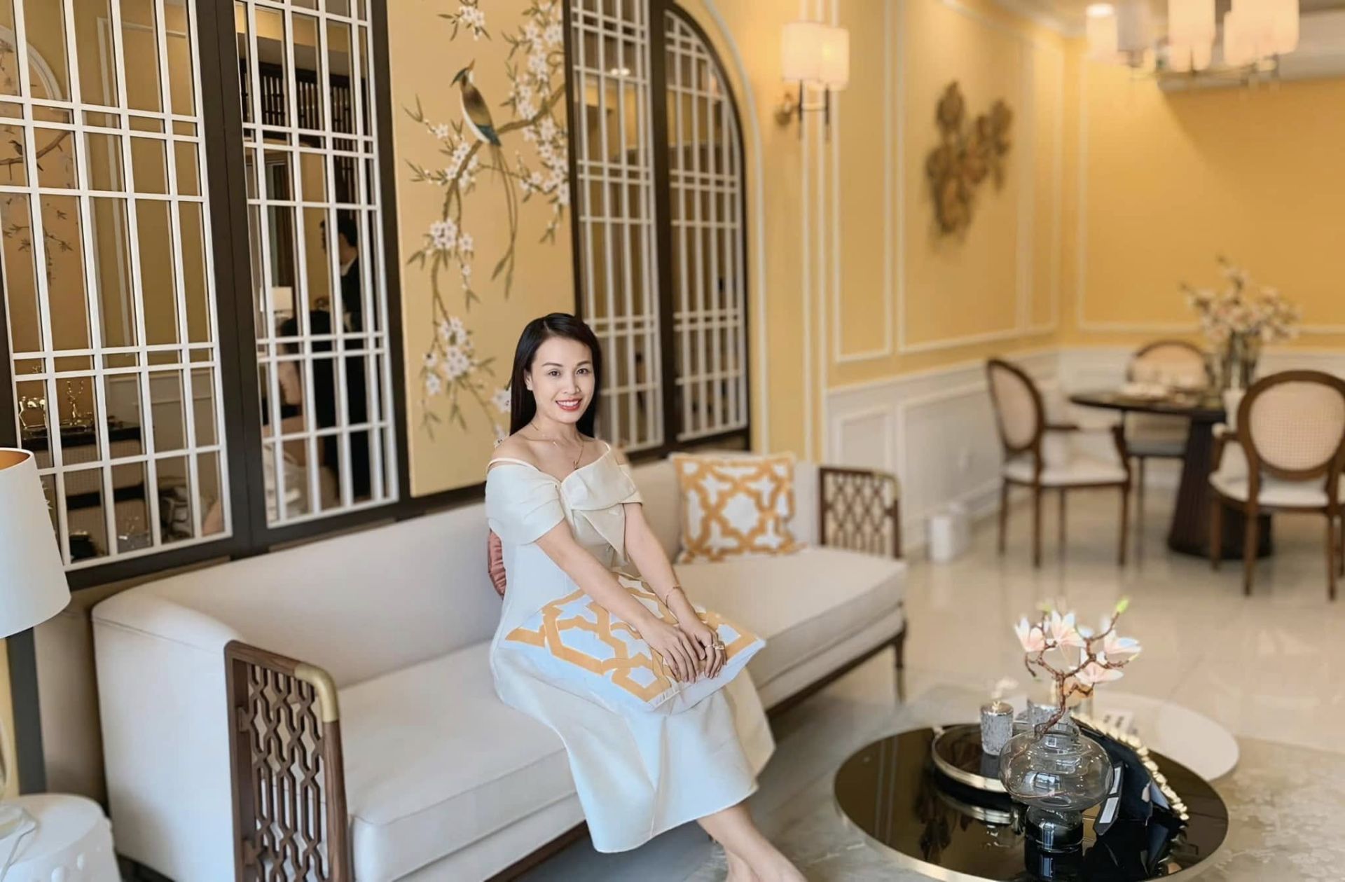 Chị Phượng bất ngờ khi chung cư cũng thoáng như nhà đất ở quê Chị Phượng bất ngờ khi chung cư cũng thoáng như nhà đất ở quê