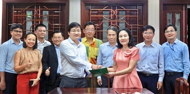 Lễ Ký kết Biên bản ghi nhớ giữa lãnh đạo 2 đơn vị Bidiphar và Buymed. Ảnh: Đình Phú. Lễ Ký kết Biên bản ghi nhớ giữa lãnh đạo 2 đơn vị Bidiphar và Buymed. Ảnh: Đình Phú.