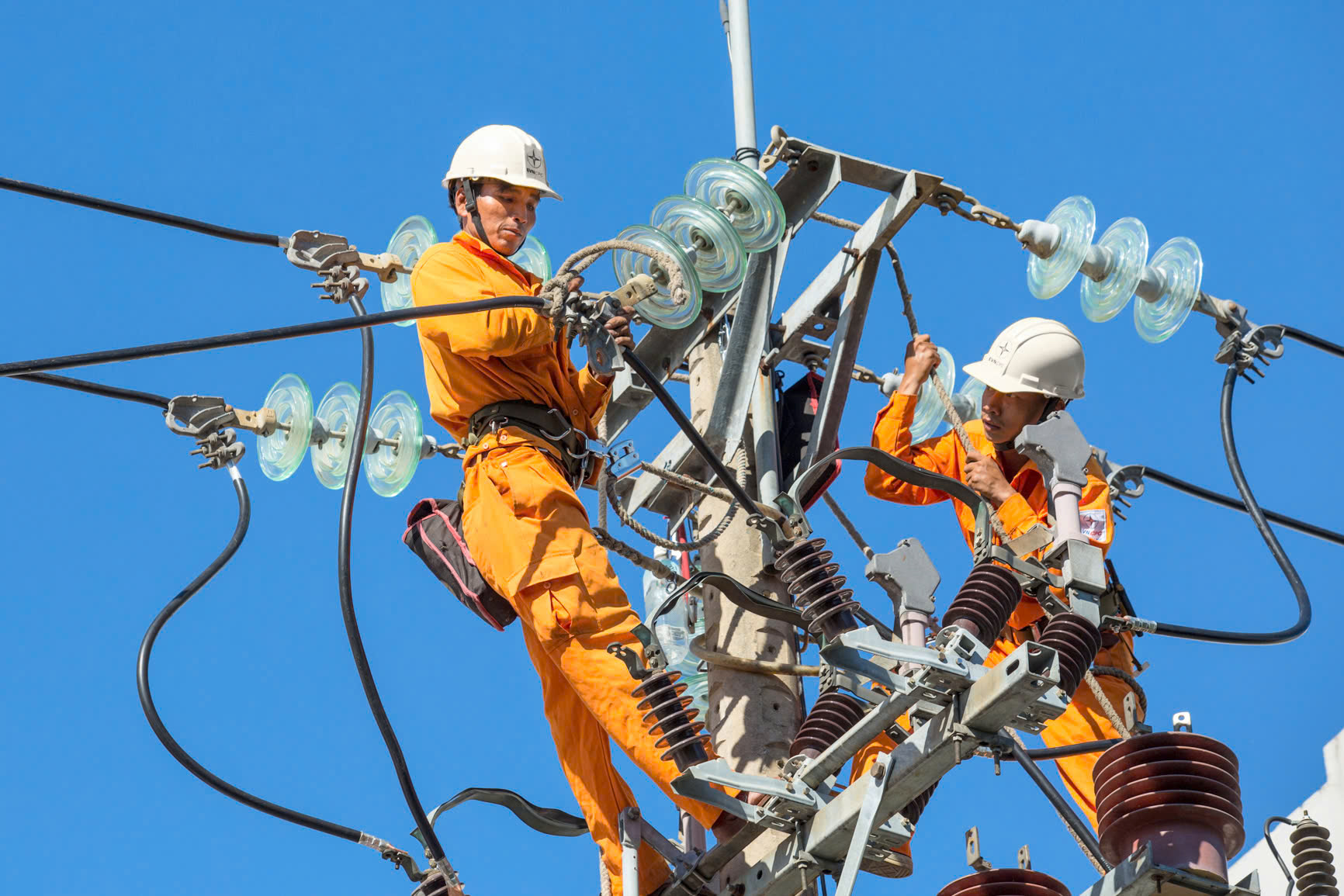 EVNCPC triển khai các giải pháp đảm bảo vận hành an toàn lưới điện EVNCPC triển khai các giải pháp đảm bảo vận hành an toàn lưới điện