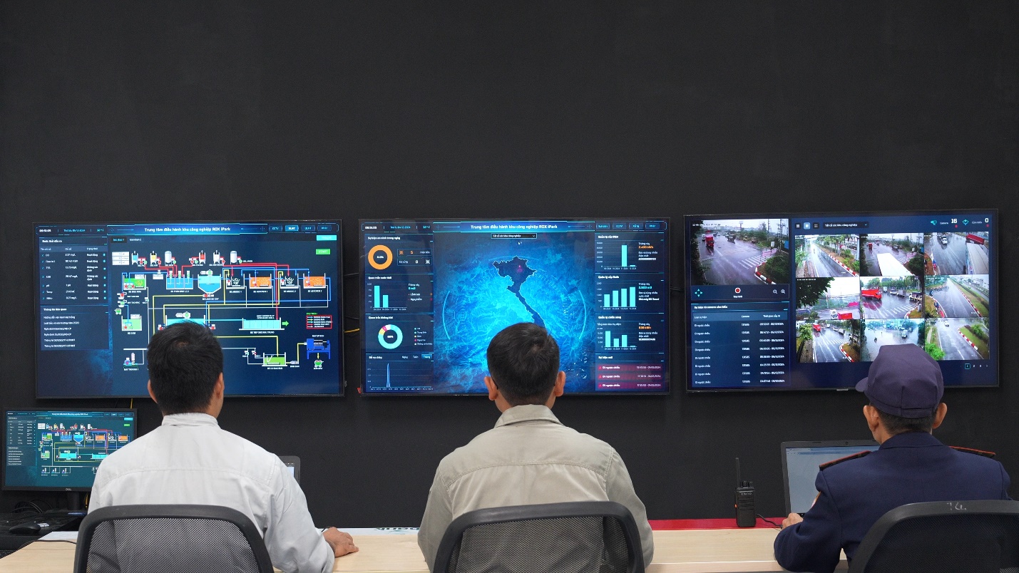 Giám sát tự động chỉ số nước thải của nhà đầu tư thứ cấp tại KCN Quang Minh Giám sát tự động chỉ số nước thải của nhà đầu tư thứ cấp tại KCN Quang Minh