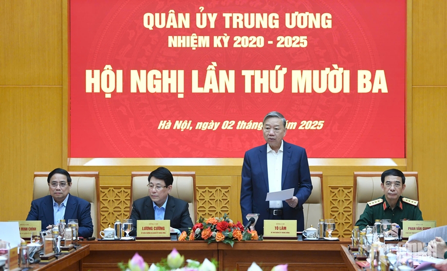 Tổng Bí thư Tô Lâm, Bí thư Quân ủy Trung ương phát biểu chủ trì hội nghị. Tổng Bí thư Tô Lâm, Bí thư Quân ủy Trung ương phát biểu chủ trì hội nghị.