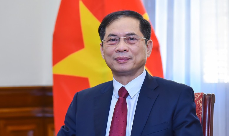 Phó Thủ tướng Chính phủ Bùi Thanh Sơn làm Tổ trưởng Tổ công tác về tăng cường hợp tác, chủ động thích ứng với điều chỉnh chính sách kinh tế, thương mại của Hoa Kỳ. Ảnh chinhphu.vn. Phó Thủ tướng Chính phủ Bùi Thanh Sơn làm Tổ trưởng Tổ công tác về tăng cường hợp tác, chủ động thích ứng với điều chỉnh chính sách kinh tế, thương mại của Hoa Kỳ. Ảnh chinhphu.vn.