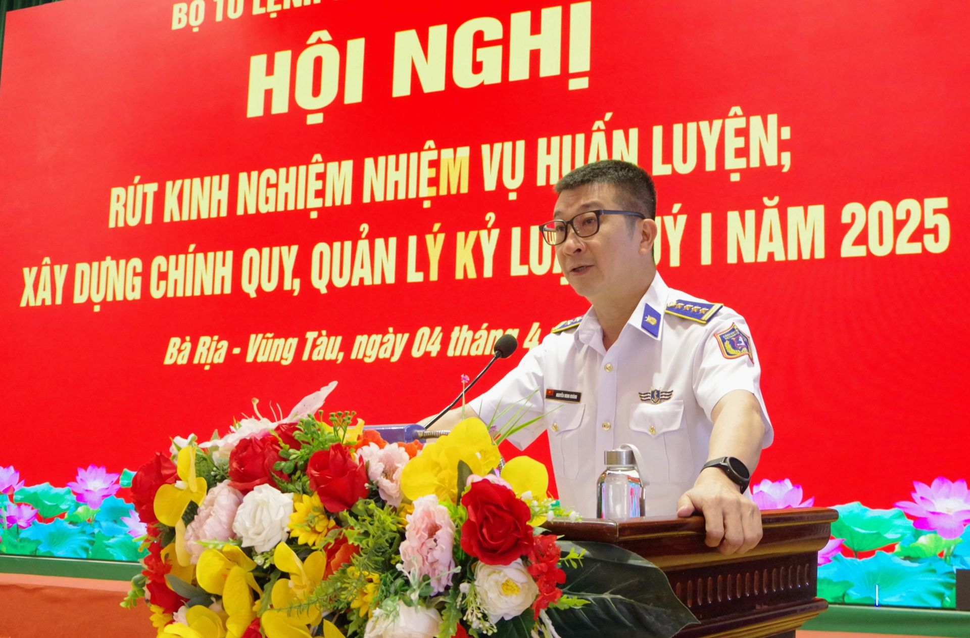 Đại tá Nguyễn Minh Khánh, Phó Tư lệnh - Tham mưu trưởng phát biểu kết luận Hội nghị