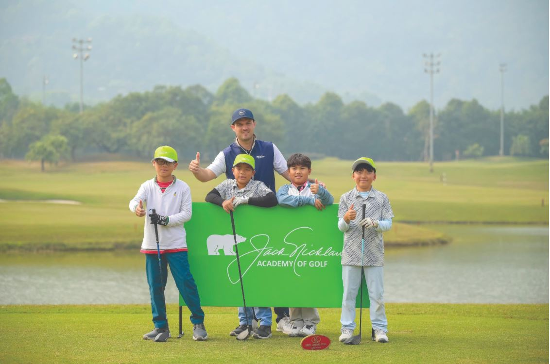 Giám đốc Đào tạo HV Golf Jack Nicklaus: "Tôi mong được thấy nhiều golfer trẻ Việt Nam thi đấu trên đấu trường quốc tế"