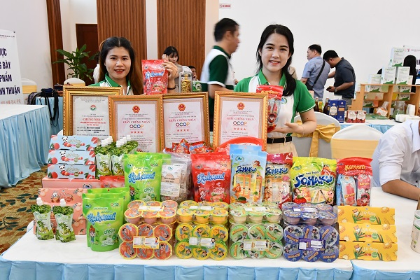 Sản phẩm OCOP tỉnh Ninh Thuận trưng bày tại các hội nghị xúc tiến ĐT TM DL của tỉnh