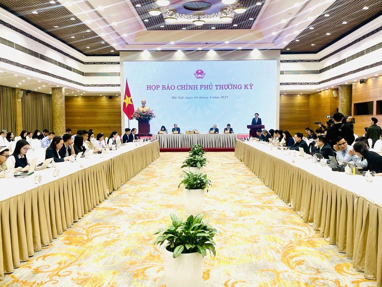 uổi họp báo Chính phủ thường kỳ tháng 3/2025 diễn ra chiều 6/4 tại Hà Nội - Ảnh: VGP/Quang Thương