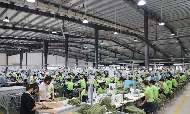 Tình hình về lao động và giải quyết việc làm quý I/2025 trên địa bàn Hà Tĩnh khởi sắc hơn do nhiều doanh nghiệp có nhu cầu tuyển dụng lao động với số lượng khá lớn. Tình hình về lao động và giải quyết việc làm quý I/2025 trên địa bàn Hà Tĩnh khởi sắc hơn do nhiều doanh nghiệp có nhu cầu tuyển dụng lao động với số lượng khá lớn.