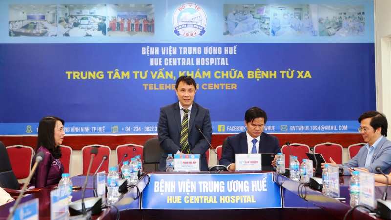 GS-TS Phạm Như Hiệp, GĐ Bệnh viện Trung ương Huế đưa đoàn thăm các Trung tâm đào tạo, chăm sóc sức khỏe của BVTW Huế