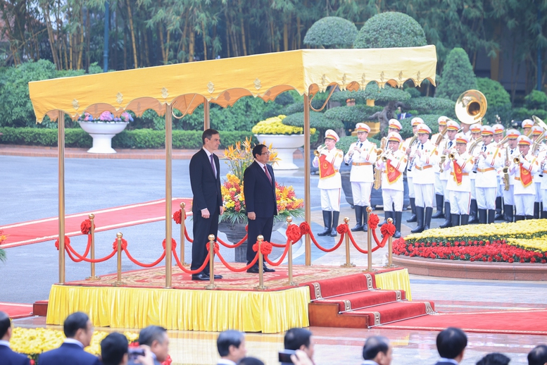 Thủ tướng Chính phủ Phạm Minh Chính chủ trì Lễ đón Thủ tướng Vương quốc Tây Ban Nha Pedro Sánchez thăm chính thức Việt Nam - Ảnh: VGP/Nhật Bắc