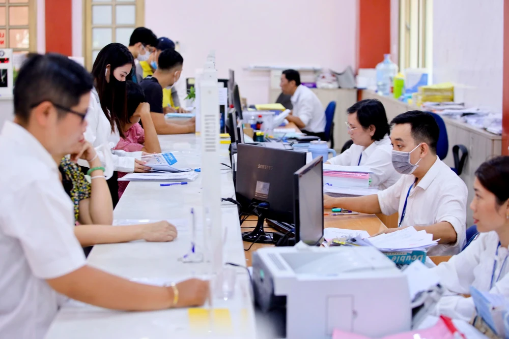 Thông tư 002/2025 sửa đổi: Cách tính chế độ mới nhất với cán bộ nghỉ hưu trước tuổi khi sắp xếp bộ máy. Ảnh chỉ có tính chất minh họa, nguồn internet. Thông tư 002/2025 sửa đổi: Cách tính chế độ mới nhất với cán bộ nghỉ hưu trước tuổi khi sắp xếp bộ máy. Ảnh chỉ có tính chất minh họa, nguồn internet.