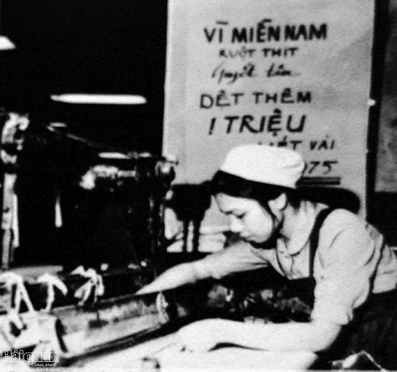 50 năm thống nhất đất nước: Ngày 10/4/1975, Ban Bí thư ra Thông tri về tuyên truyền, động viên thi đua với miền Nam ruột thịt