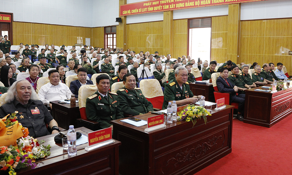 Các đại biểu dư lễ kỷ niệm.