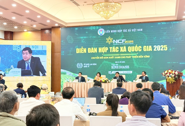 Phó Thủ tướng Nguyễn Chí Dũng điểm lại một số quan điểm, giải pháp giá trị và đạt sự đồng thuận cao mà các đại biểu đã thảo luận, đưa ra tại Diễn đàn - Ảnh: VGP/Minh Ngọc