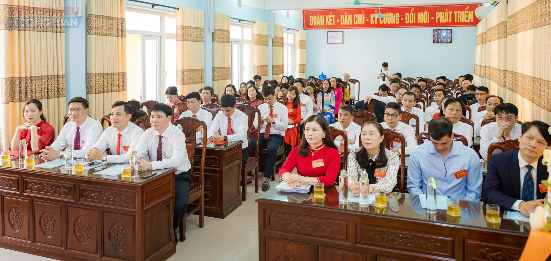 Các đại biểu dự đại hội Các đại biểu dự đại hội