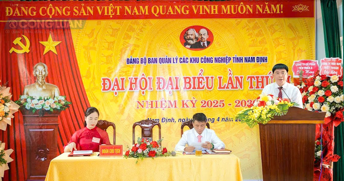 Ông Nguyễn Hoàng Anh, Tỉnh ủy viên, Bí thư Đảng ủy, nhiệm kỳ 2020 - 2025, Trưởng Ban Quản lý các KCN tỉnh Nam Định được Ban Chấp hành tín nhiệm bầu giữ chức vụ Bí thư Đảng ủy Ban Quản lý các KCN tỉnh Nam Định, khóa VI, nhiệm kỳ 2025 – 2030. Ông Nguyễn Hoàng Anh, Tỉnh ủy viên, Bí thư Đảng ủy, nhiệm kỳ 2020 - 2025, Trưởng Ban Quản lý các KCN tỉnh Nam Định được Ban Chấp hành tín nhiệm bầu giữ chức vụ Bí thư Đảng ủy Ban Quản lý các KCN tỉnh Nam Định, khóa VI, nhiệm kỳ 2025 – 2030.