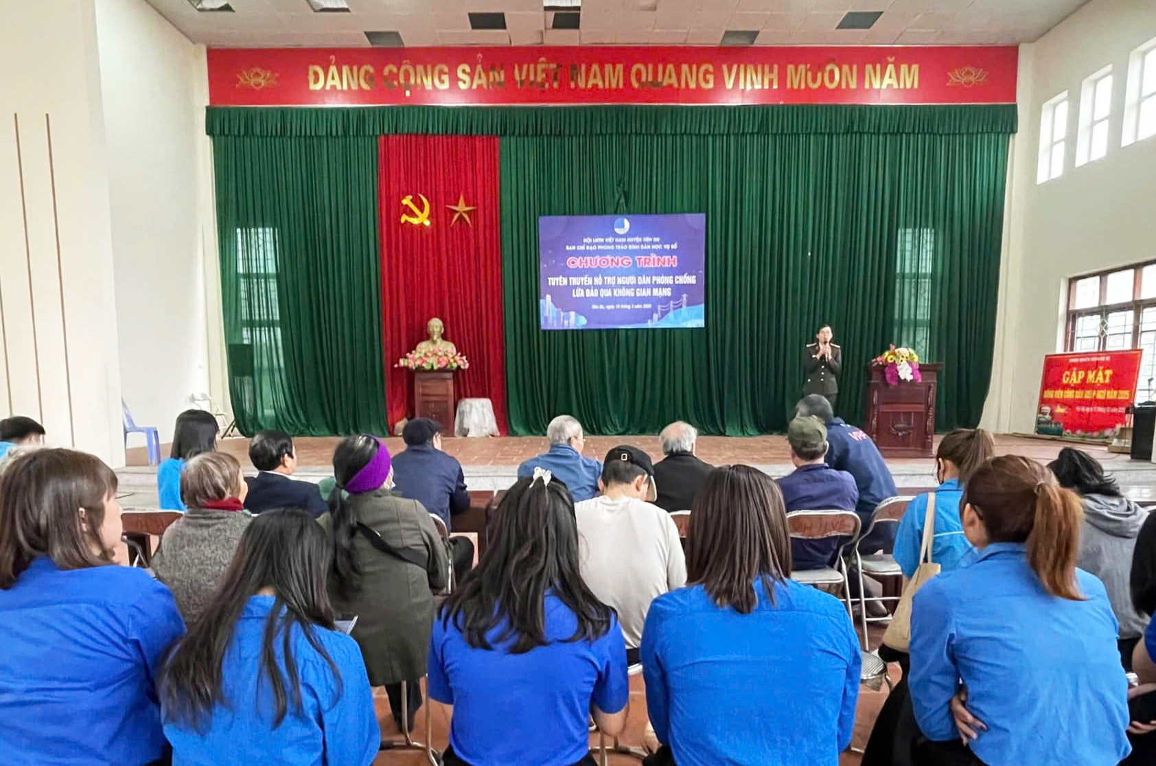 Bắc Ninh: Triển khai 385 đội hình "Bình dân học vụ số"
