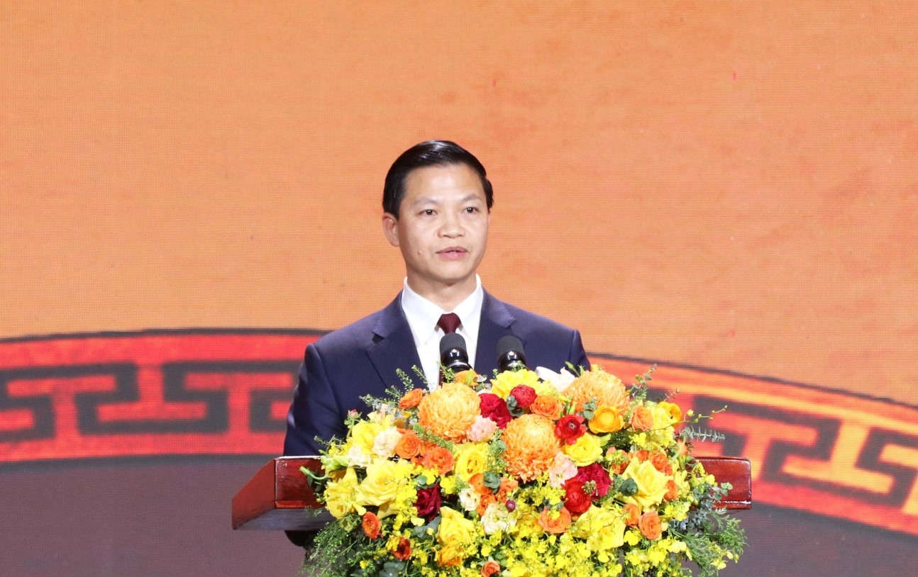 Chủ tịch UBND tỉnh Bắc Ninh Vương Quốc Tuấn trình bày diễn văn lễ kỷ niệm.