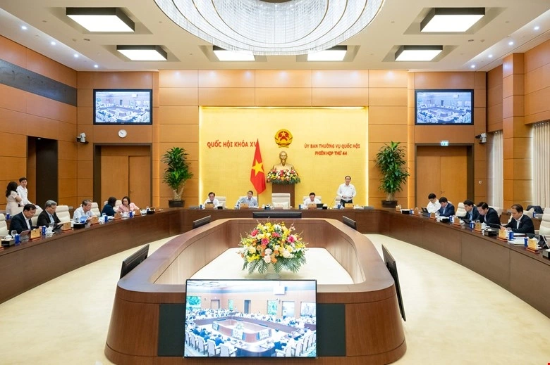 Phiên họp 44 của Ủy ban Thường vụ Quốc hội. Ảnh quochoi.vn. Phiên họp 44 của Ủy ban Thường vụ Quốc hội. Ảnh quochoi.vn.